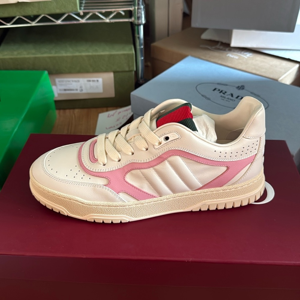 Size 38.5 8.5 US Gucci Re-Web Sneakers White Pink Leather